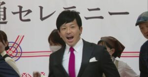 投稿についてもっと詳しく 「開くぞー！」　ＪＲ博多駅の新通路